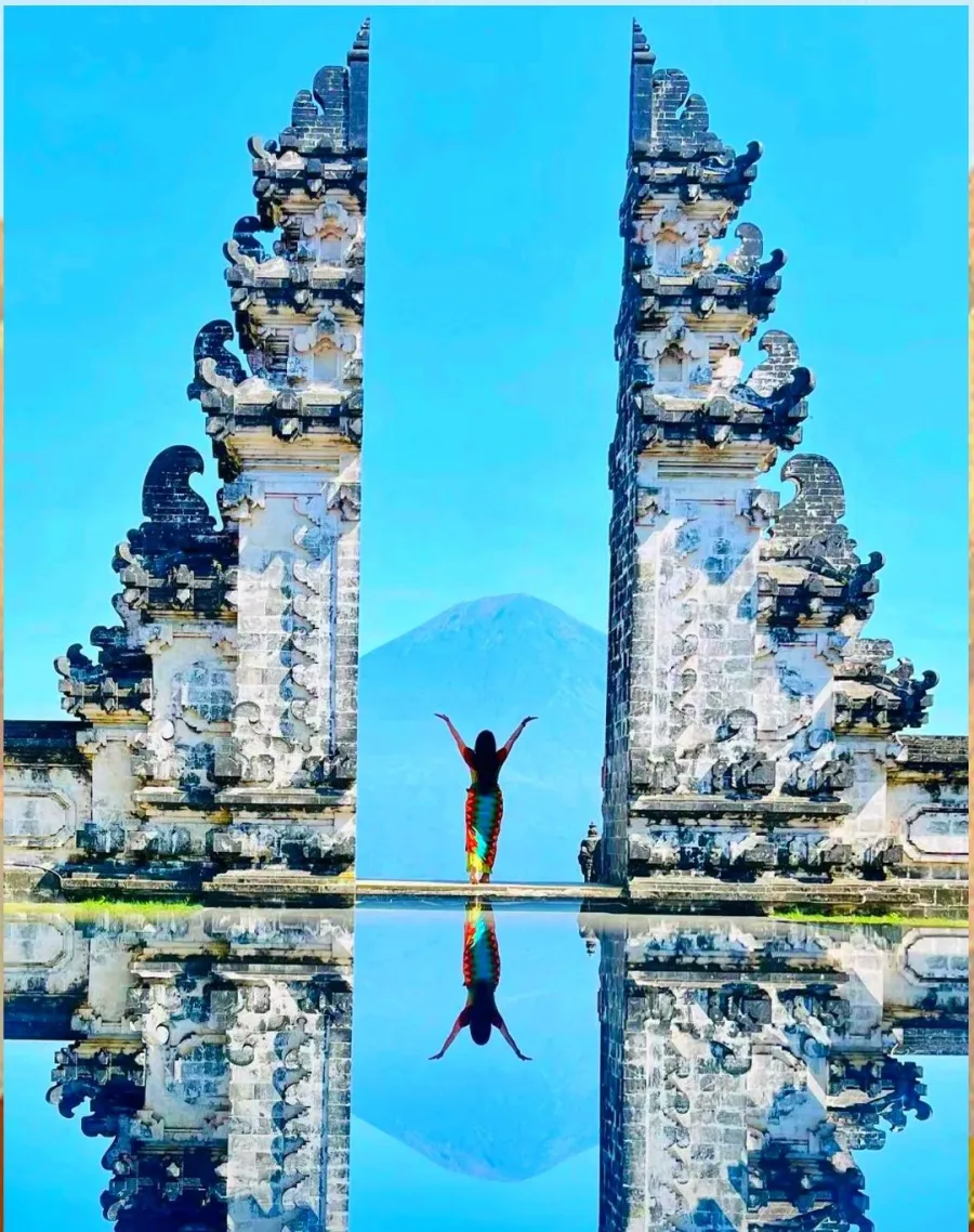 般若门蓝天水景效果图